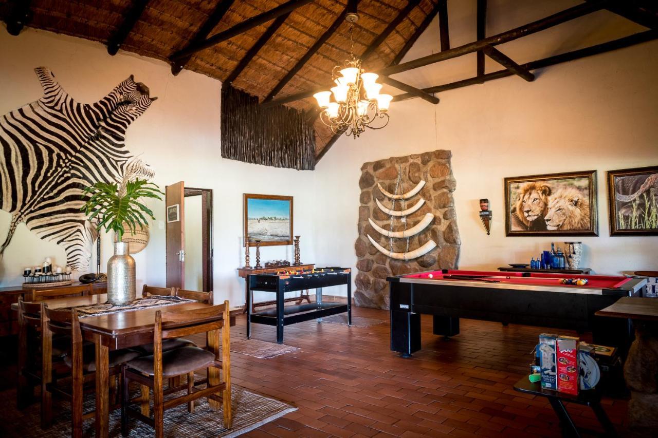 Umkumbe Safari Lodge Riverside スククザ エクステリア 写真